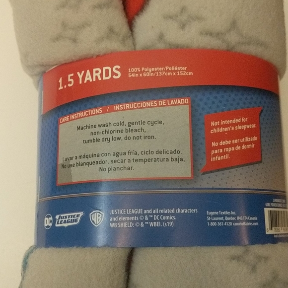 Justice League / Wonder Woman Fleece. 1.5yards - Picture 4 of 4